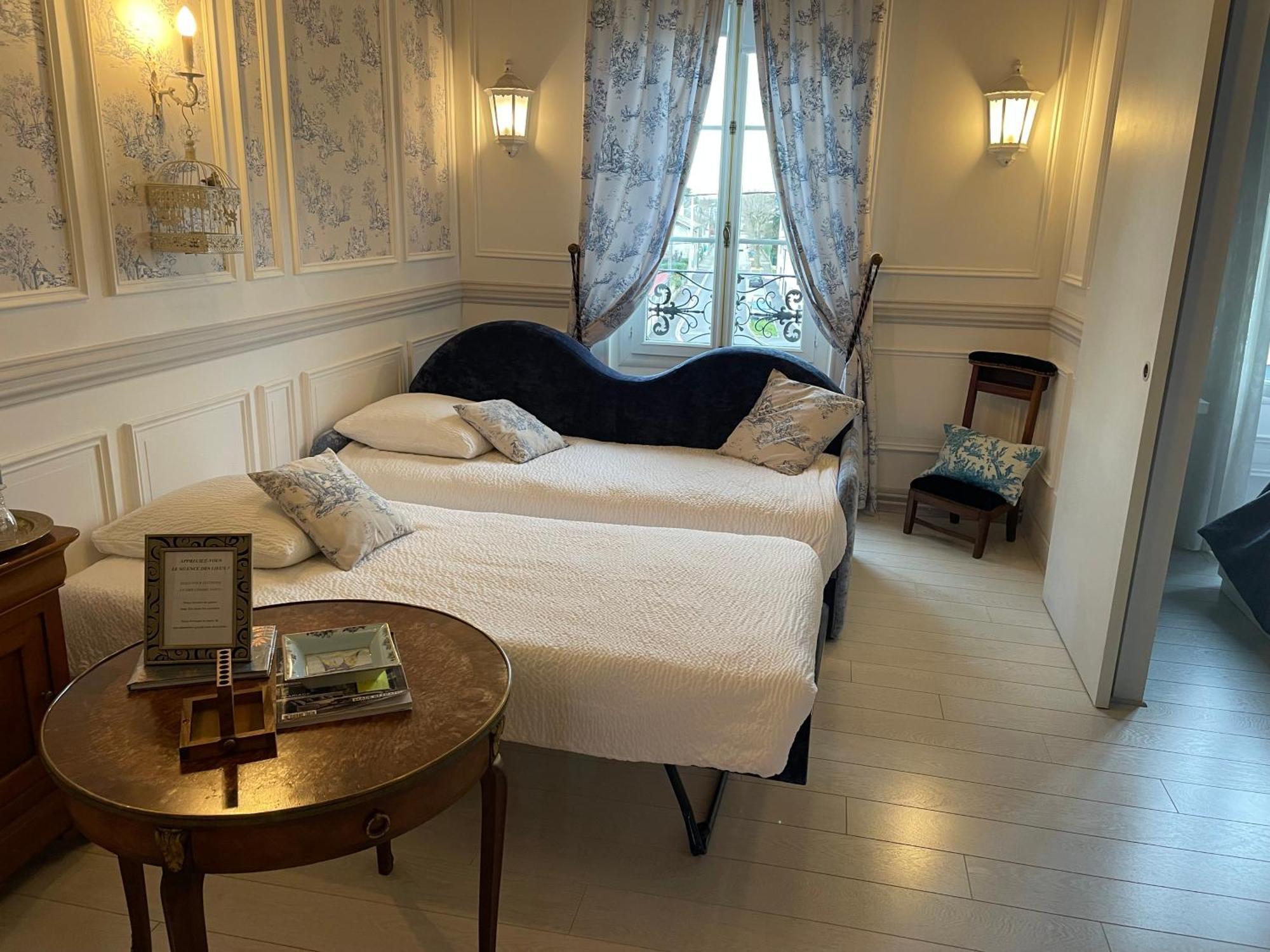 Villa Dufresne Beynost Luaran gambar